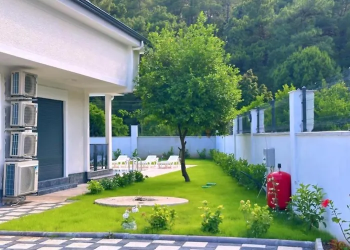 Haci Bey Villalari *