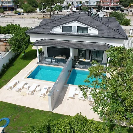 Haci Bey Villalari *