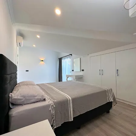 Vila Haci Bey Villalari *